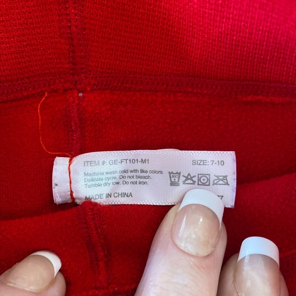 Red leotards - Picture 2 of 2